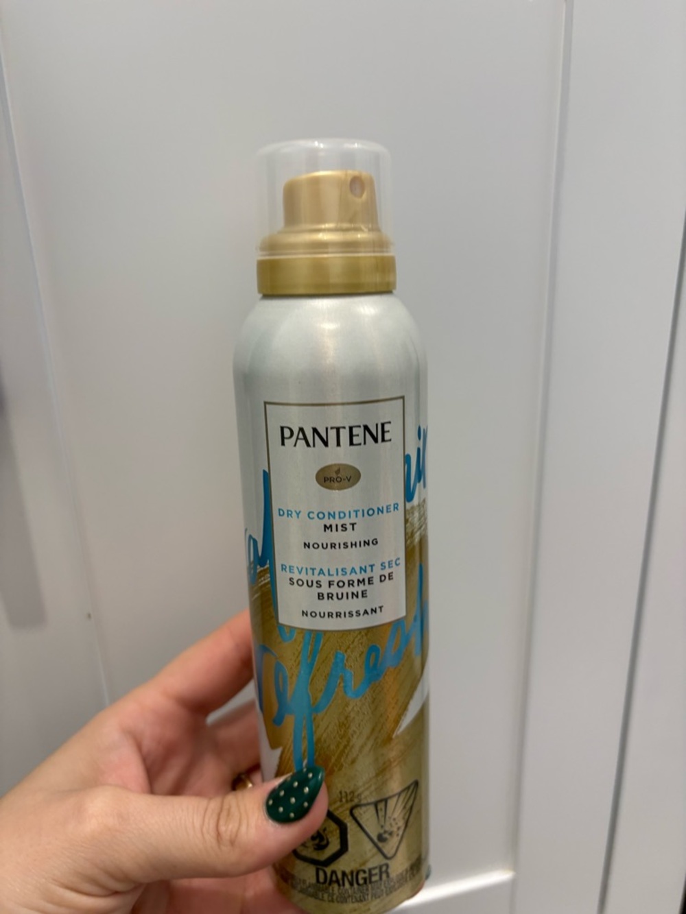 Pantene Nourishing Dry Conditioner Mist - Gold & White